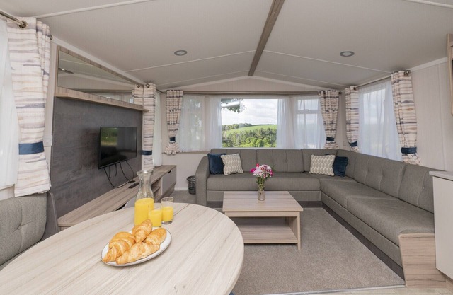 Suncrest Plus Caravan by Belvilla