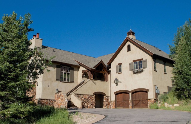 Sundance designer Mountain Home-5bdrm 5 bth sleeps 14 Ski, Flyfish, Golf,