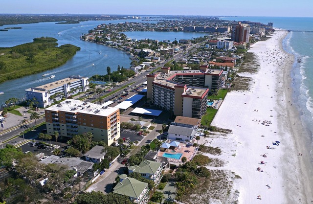 Sunglasses & Sunsets, Gulf View, 2BR 2BA San Remo 302