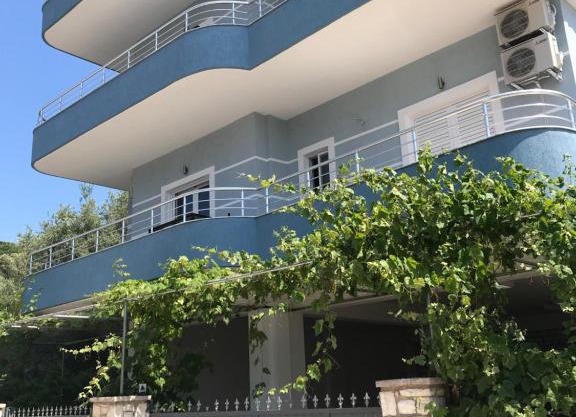 Sunmoon Apartments