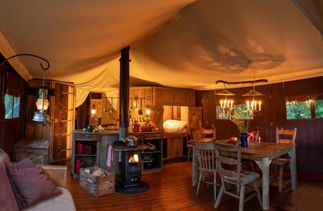 Sunninglye Farm Canvas Hideaway