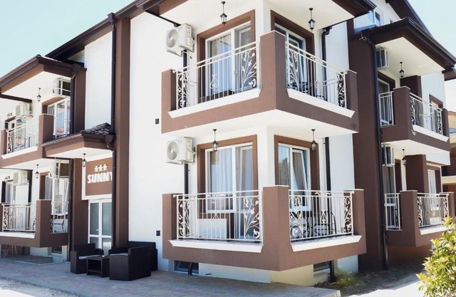 Sunny Apartments Obzor