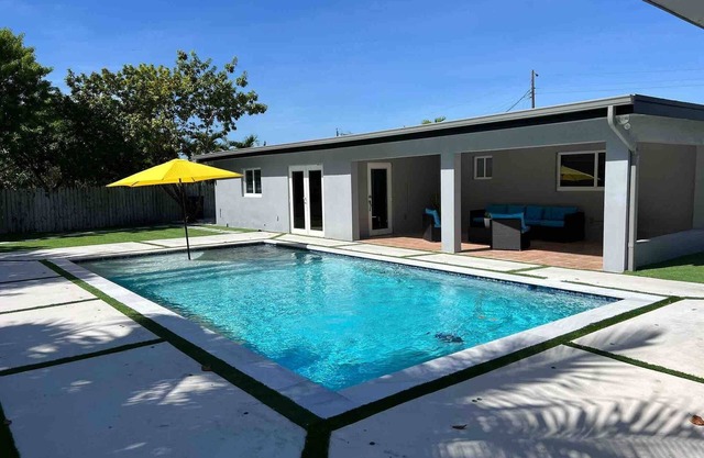 Sunny Resort Oasis with Heated Pool & Ping Pong