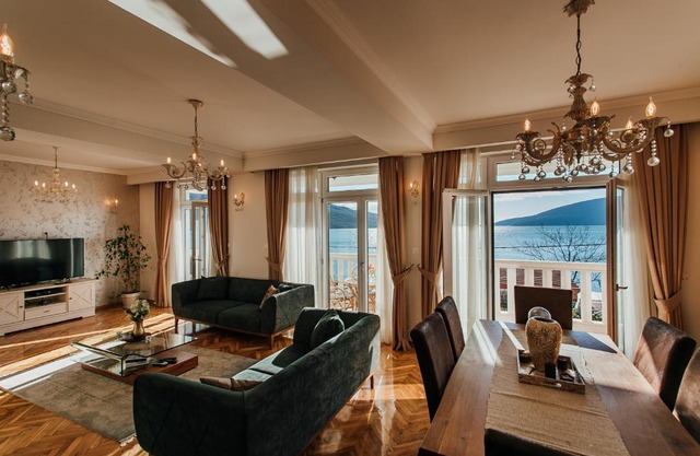 SunnyCoastVilla