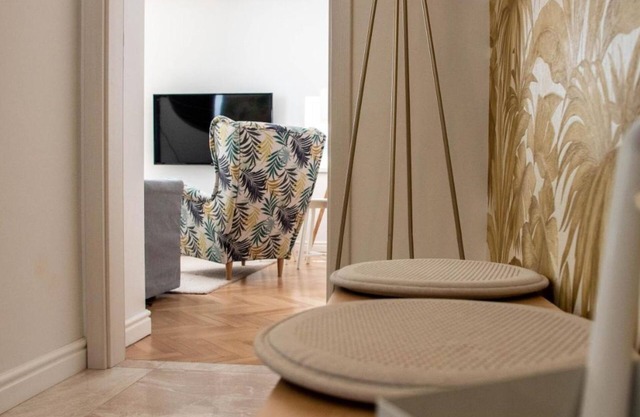 Sunnyside Apartment in the City Center