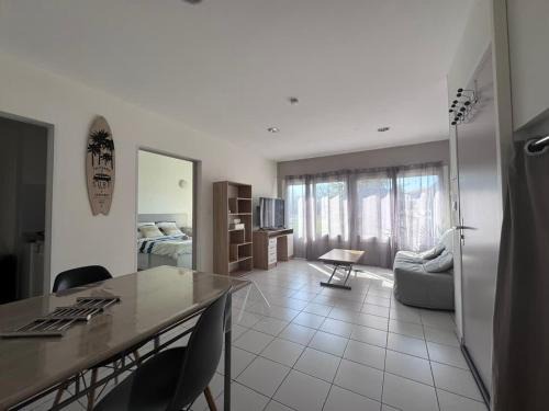 Sunset Aparthotel Kiwi Residence