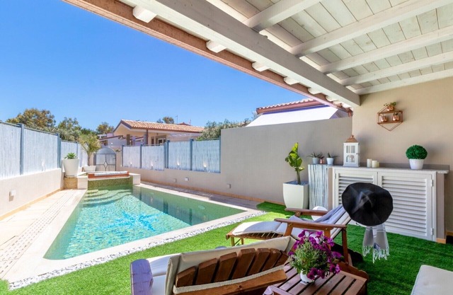Sunset Bay Pool Villa Sardinia Heated Swimming Private Pool with Whirlpool