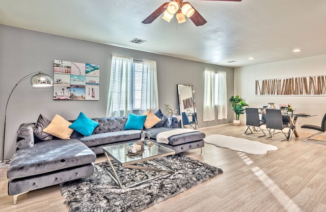 Sunset Casa - Lux & Modern Living, Great Location♛