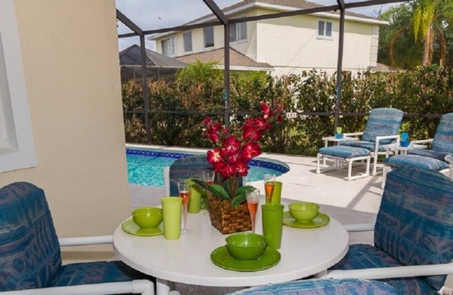 Sunset Lakes - Luxury pool home on Disney's doorstep!