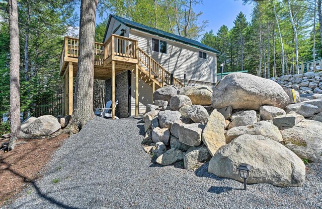 Sunset View Cabin with Lake-View Fire Pit!
