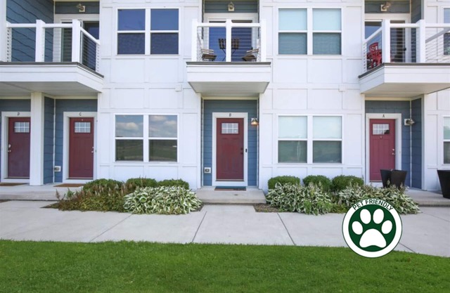 Sunshine Terrace | 2 Bed, 2.5 Bath