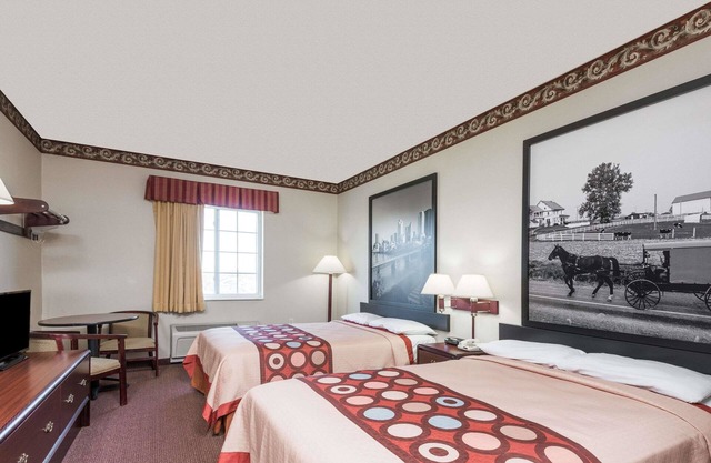 Super 8 by Wyndham Harrisburg Hershey North
