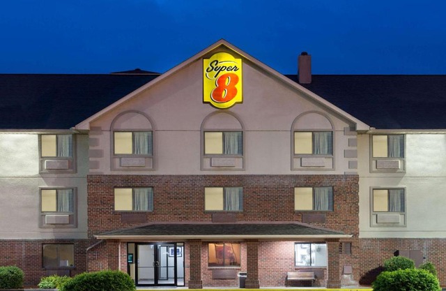 Super 8 by Wyndham Morgantown