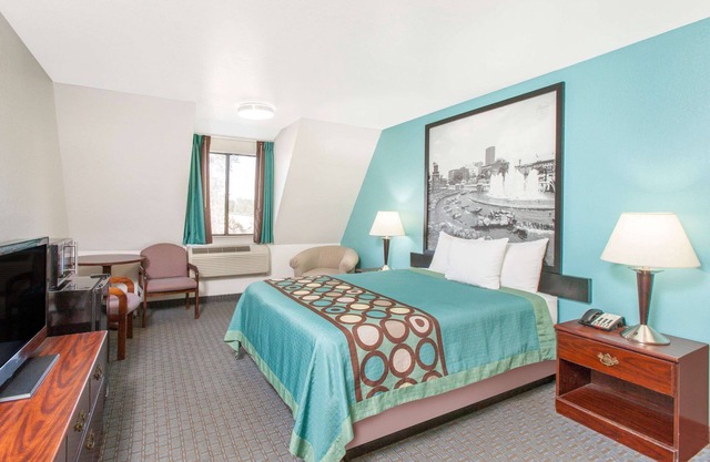 Super 8 by Wyndham Sallisaw
