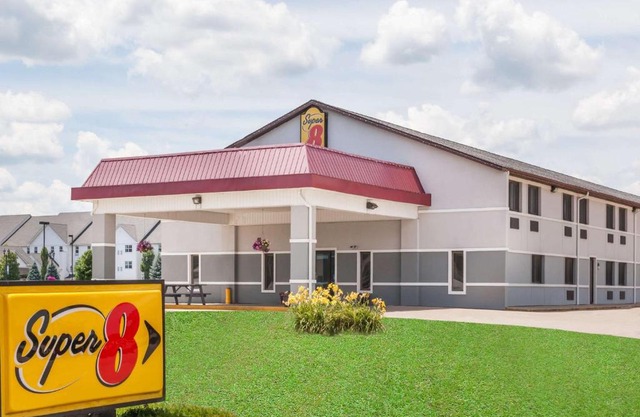 Super 8 by Wyndham Shipshewana