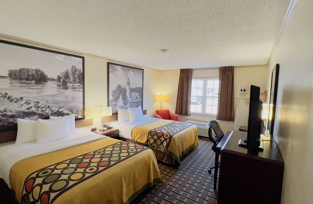 Super 8 Maumee/Toledo, OH