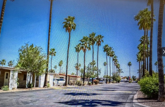Super bowl rental only 2.6 mile away from the Stadium