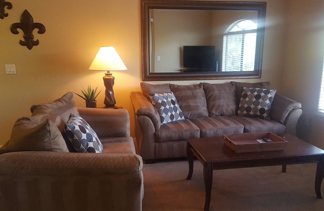 Super cozy 2bd/2bth in West Phoenix
