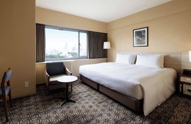 Super King hotel with AC, WiFi, fitness room in fantastic Minato City