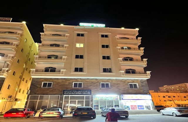 Super OYO 144 Al Tawasi Furnished Apartments