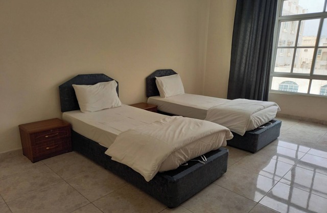 Super Oyo 147 Babylon Furnished Apartment