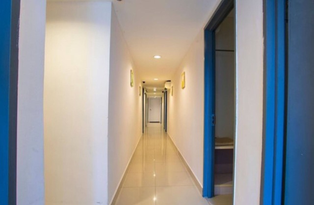 SUPER OYO Swing & Pillows Kajang Hotel Near Stadium Kajang Station