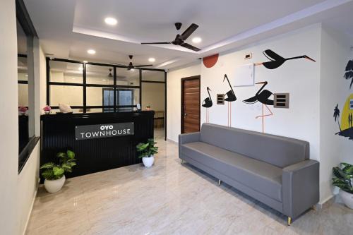 Super Townhouse De Alphabet Karmanghat