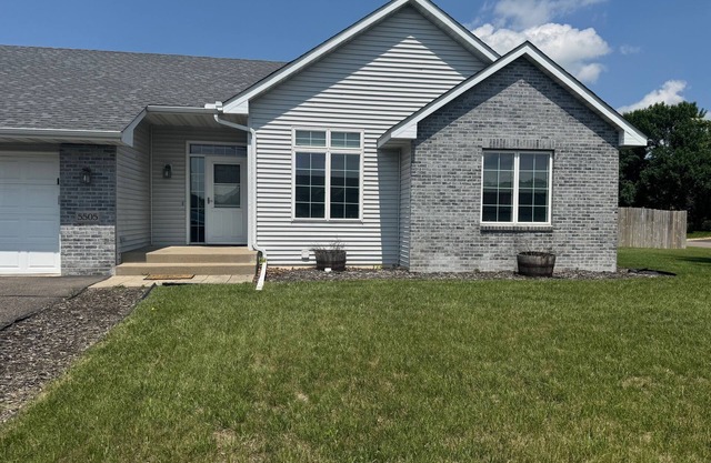 Superb 5-bedroom house in Big Lake in friendly, safe neighborhood.