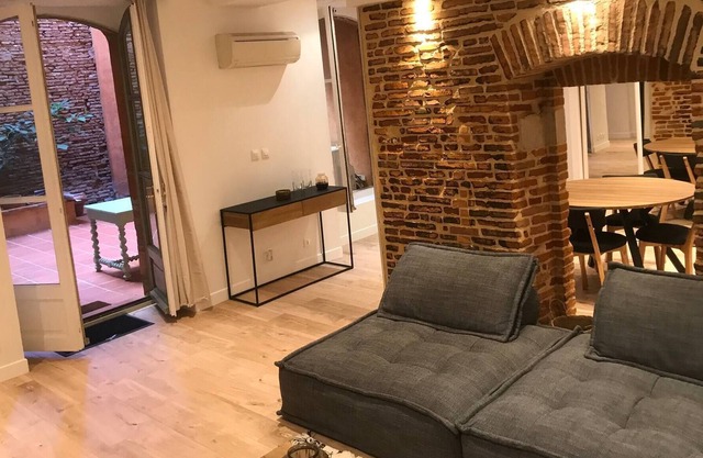 superb apartment of 65 m2, with a magnificent terrace of 30 m2.S