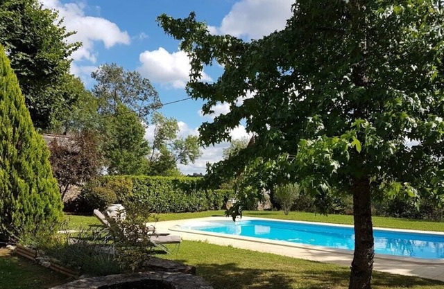 Superb residence with swimming pool in the heart of the Lotoise countryside