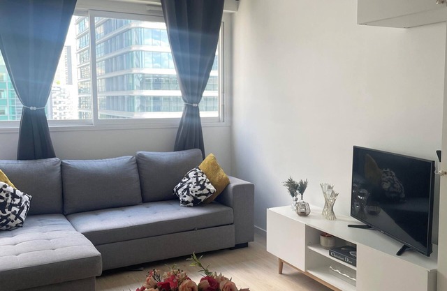 Superbe Studio à 5 min de Paris, au Cœur de la Défense, Refait à Neuf !