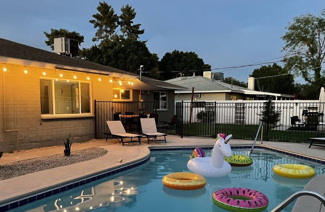 **Superhosts** Scottsdale Retreat! Pool, Golf, Relax, Hike