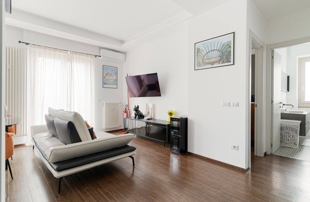 Superior Apt with balcony and parking