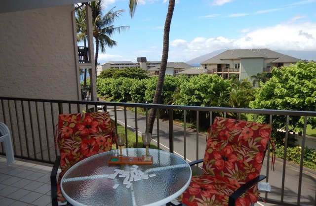 Support Maui, 48 Hr Cancel, Partial Ocean View, A/C, 3 min Walk to Beach