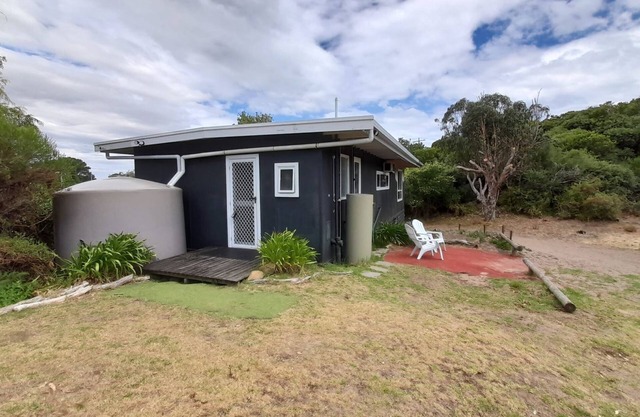 Surf Charm - beautiful holiday home is just a few minutes' walk to the beach