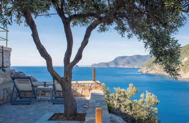 Surreal View To The Aegean Blue - Wide Ocean View 650 Meters from the sea