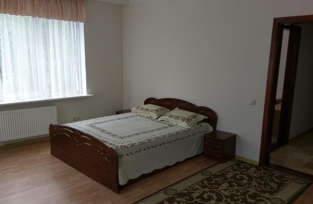 Sviatoshyn aparthotel