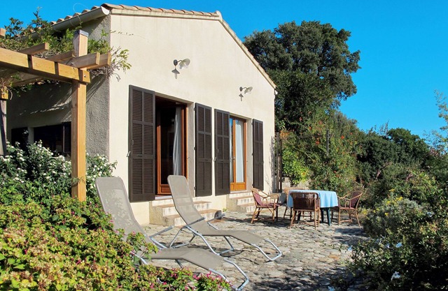 Svyntha by Interhome