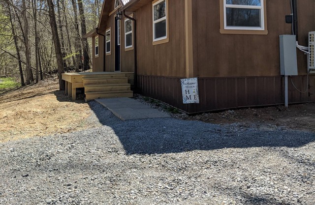 Sweet cabin in the woods