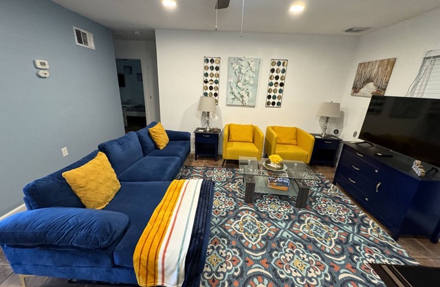 Sweet n Comfy 4 bedroom