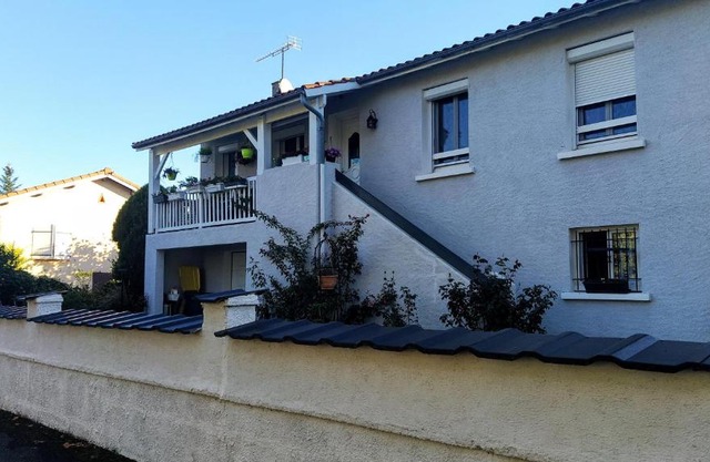 T1 bis indépendant dans maison individuelle