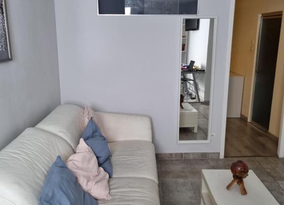 T1 meublé