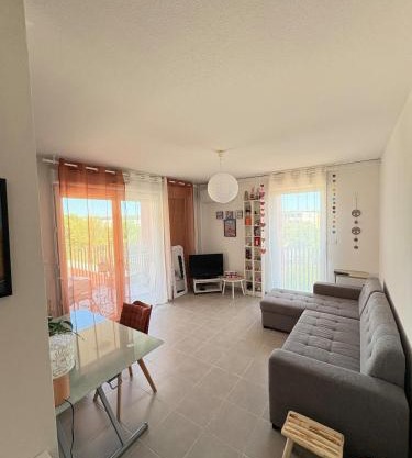 T2 Air conditioning Terrace & Parking near Montpellier