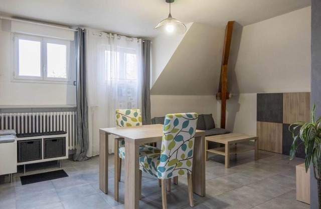 T2 Le Lazare, Parking + extérieur
