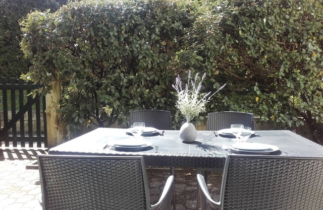 T2 with garden - Beach at 200m - Free private parking - Calm - South exposure