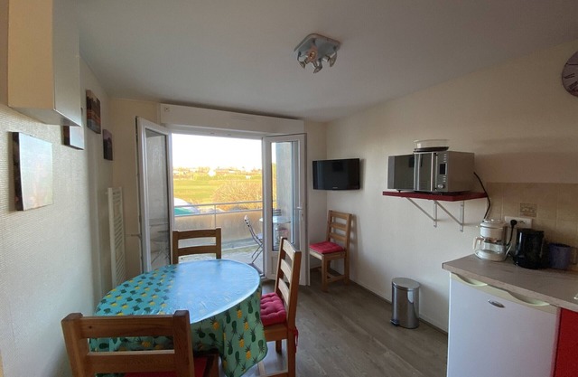 T2 with terrace and Wi-Fi, near Thermes du Connétable
