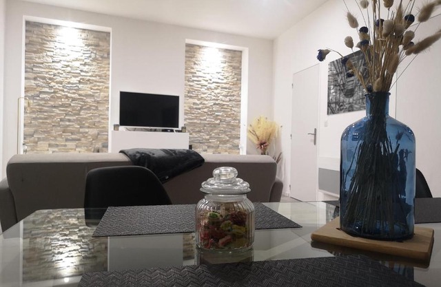 T3 avec salle de bain privative par chambre
