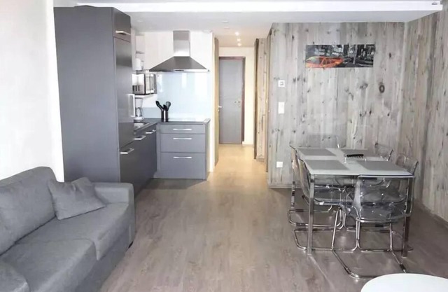 Taburle Residence - HIGH STATION HEARING APARTMENT