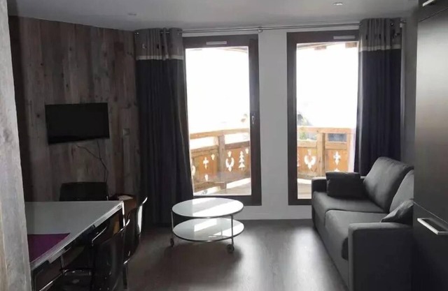Taburle Residence - HIGH STATION HEARING APARTMENT