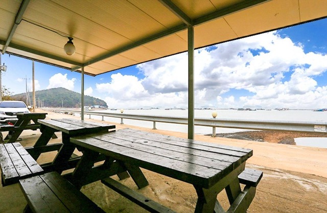 Taean Ssingssing Pension